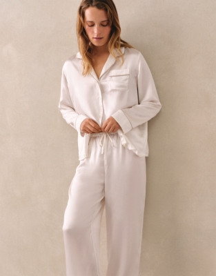 Silk Classic Piped Pyjama Set