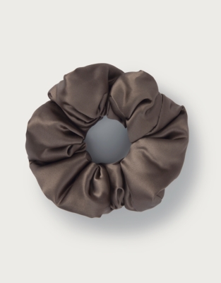 Silk Pillow Scrunchie - Dark Truffle