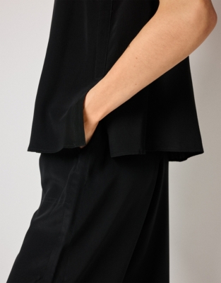 Silk Relaxed Vest - Black