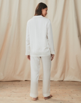 Silk Sleep Gift Set Pyjamas The White Company UK