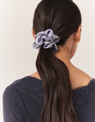 Silk Sleep Scrunchies – Set of 2