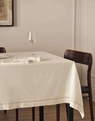 Silver Fern Stitched Tablecloth
