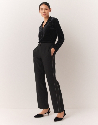 Flat front outlet wide leg trousers