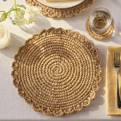 Sisal Round Scalloped Placemats – Set of 2