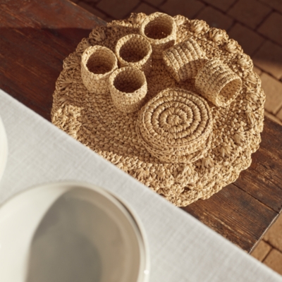 Sisal Round Scalloped Placemats – Set of 2