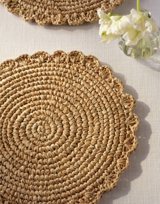 Sisal Round Scalloped Placemats – Set of 2
