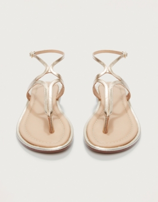 Skinny Curve Strap Flat Sandals - Gold