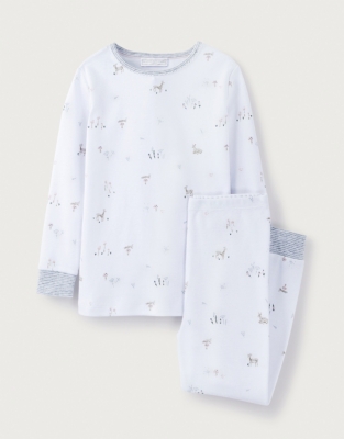 White company pyjamas online girl