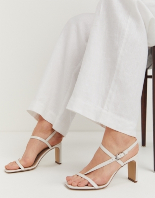 Skinny Strap Block Heel sandals
