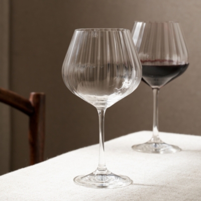 Ribbed Optic Wine Glasses Set of 4, Size: One Size