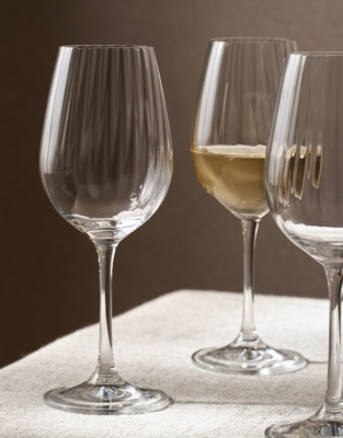 Skye Optic Wine Glasses – Set of 4