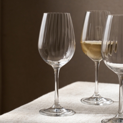 Skye Optic Wine Glasses – Set of 4