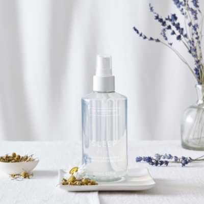 The white store company sleep spray