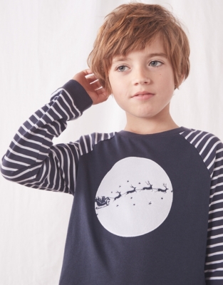 White/Navy