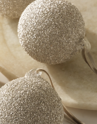 Small Glitter Baubles – Set of 4