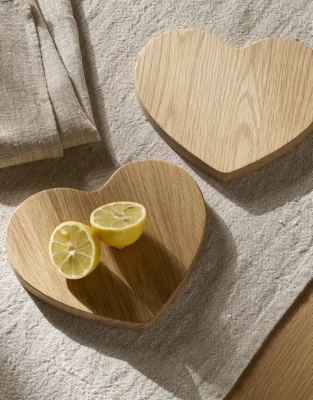 Small Rustic Heart Boards – Set of 2