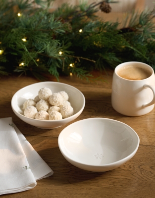 Snowflake Serving Bowls – Set of 2