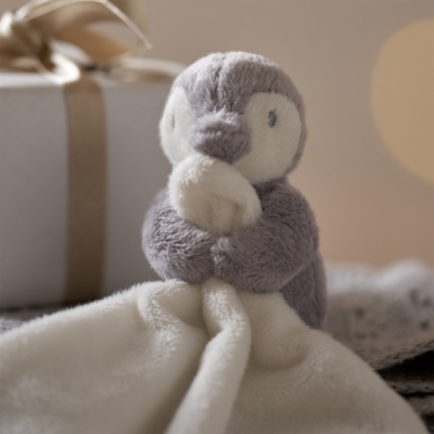 Snowy Penguin Comforter