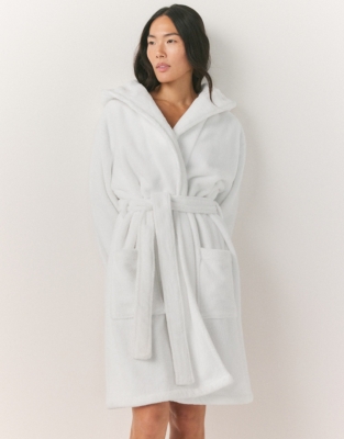 Snuggle Robe - White