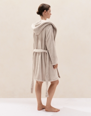 Snuggle Robe