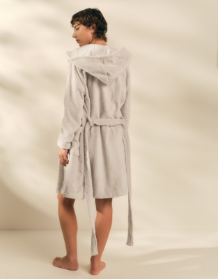 Snuggle Robe