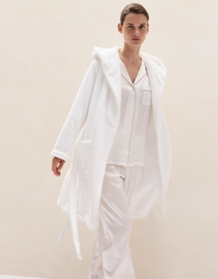 Snuggle Robe