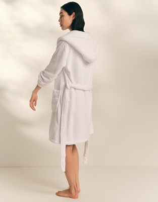 Snuggle Robe