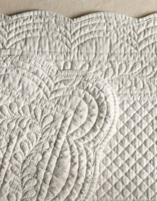 Sofia Quilted Reversible Placemats – Set of 2