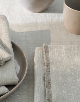 Soft Grey Fringed Napkins – Set of 4