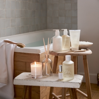 Spa Restore Luxury Bath Oil Bath Foams & Oils The White Company UK