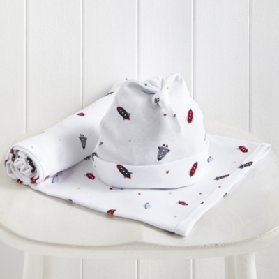 swaddle blanket and hat set