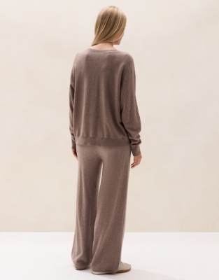 Sparkle-Trim Joggers with Cashmere