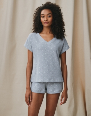 White company pyjama online shorts