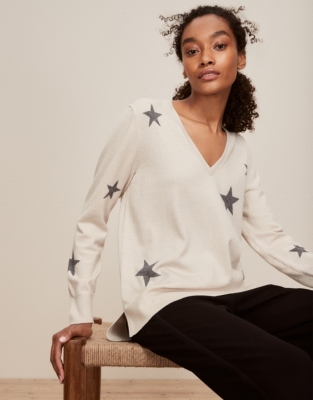 White company outlet star jumper