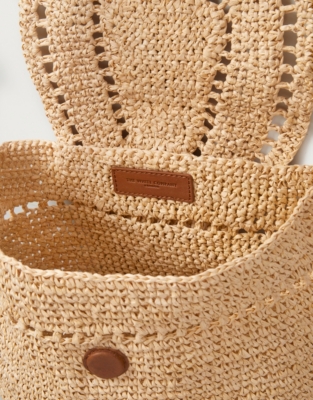 The white discount company straw bag