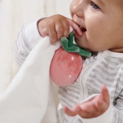 Strawberry Comforter