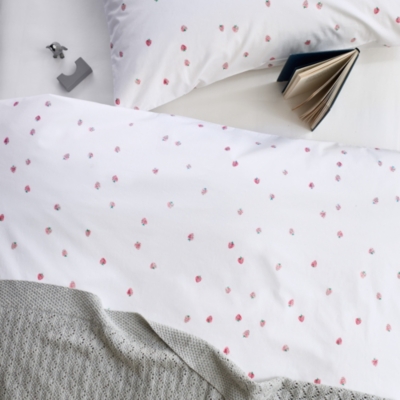Strawberry Easy Care Bed Linen Set Children's Bed Linen The White