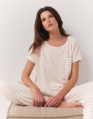 White company short discount pyjamas