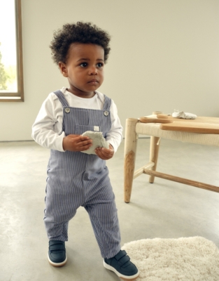 Baby boy clearance clothes white company