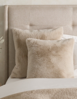 Super Soft Faux Fur Cushion