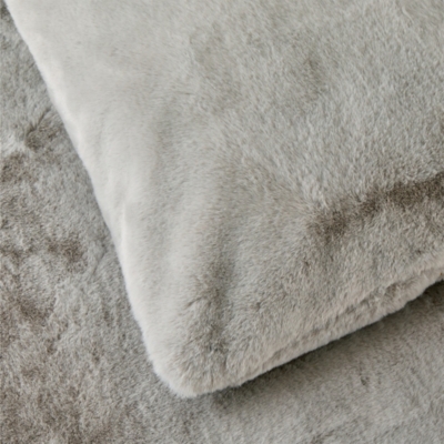 Super Soft Faux Fur Throw & Cushion Cover Collection Bed Cover