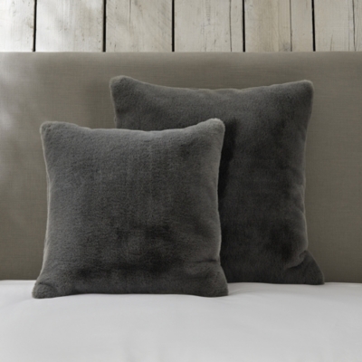 SuperSoft Faux Fur Throw & Cushion Cover Bedroom Sale The White