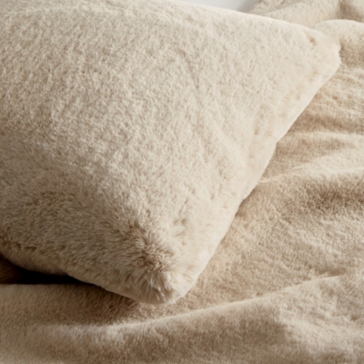 SuperSoft Faux Fur Throw & Cushion Cover Bedroom Sale The White