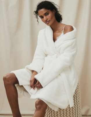 Super Soft White Plush Hooded Women's Robe