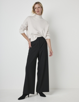 Tailored Wide Leg Trousers