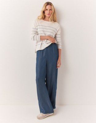 Lightweight wide cheap leg trousers