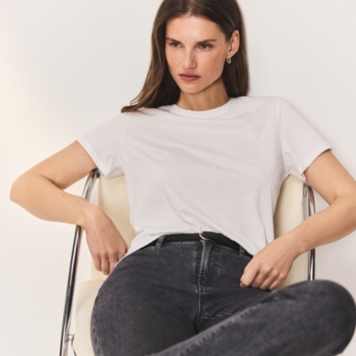 The Everyday Lightweight Crew Neck T-Shirt