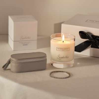 The Just-For-Her Gift Box