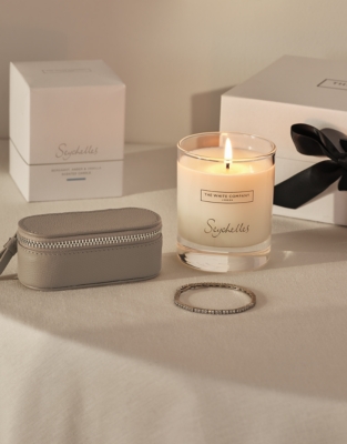 The Just-For-Her Gift Box