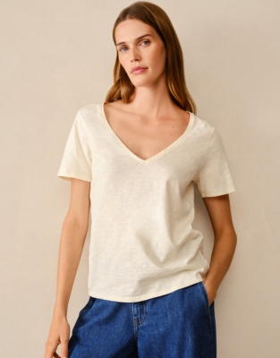 The Perfect Organic Cotton Slub V-Neck T-Shirt